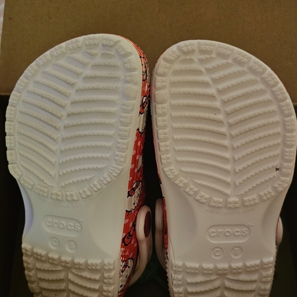 Hello Kitty Kids CROCS - Red and White - Picture 4 of 5